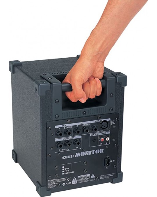 CM-30 Cube Monitor de 30 watts, combo multiusos para estudio, escenario y más, 3 inputs, 1x6.5". por ROLAND